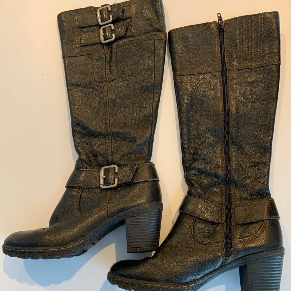 BOC Black Heeled Boots Size 7.5